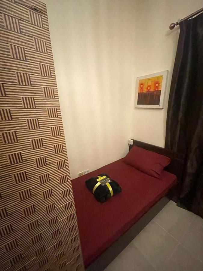 Dxb Backpackers Executive Hostel ดูไบ ภายนอก รูปภาพ