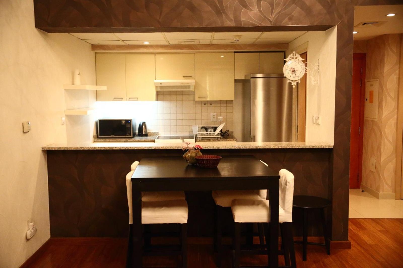 Dxb Backpackers Executive Hostel ดูไบ ภายนอก รูปภาพ